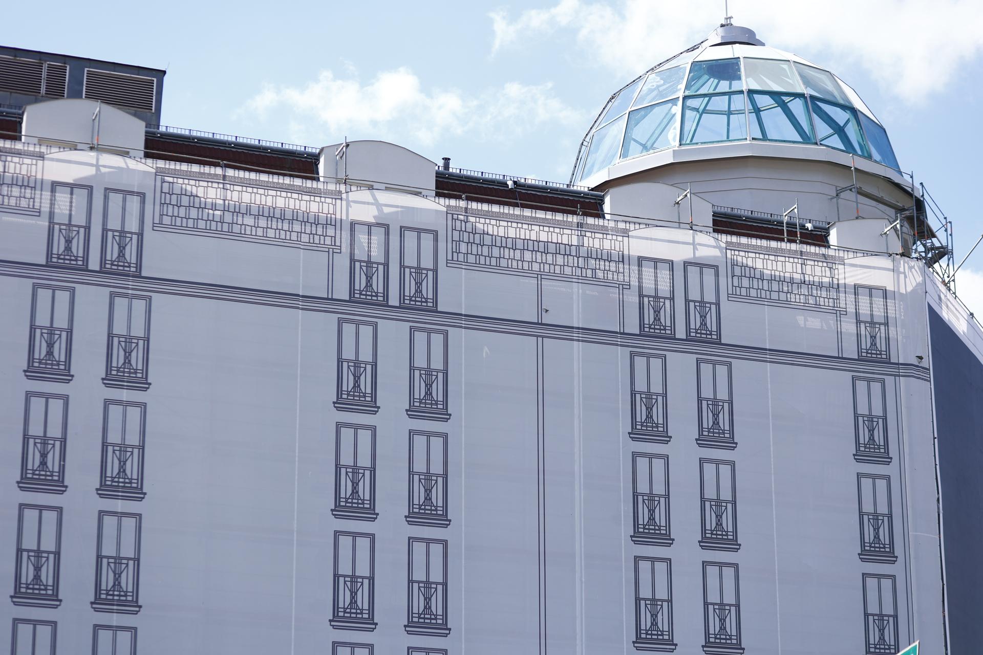 Hotel Jan III Sobieski w Warszawie podczas modernizacji, maj 2023