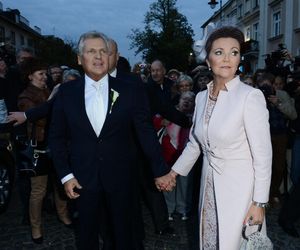 Stylizacje Agaty Dudy i Jolanty Kwaśniewskiej z okazji ślubów ich córek.