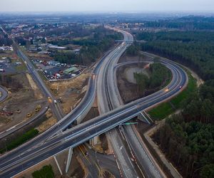 GDDKiA - największy publiczny inwestor. Jaką GDDKiA ma strukturę?  Jakie kompetencje?