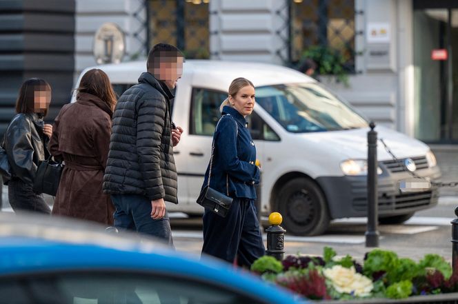 Pierwsza dama w eleganckim butiku