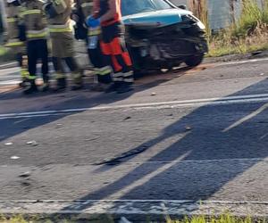 Wypadkowy wtorek! Zderzenie dwóch aut w Lubieni. Jedna osoba poszkodowana