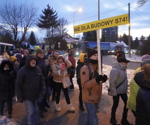 Mieszkańcy Kielc nie chcą ekspresówki w mieście. Protest przybrał na sile