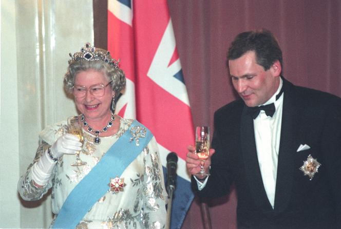 Warszawa, 25.03.1996. Wizyta Królowej brytyjskiej Elżbiety II w Polsce