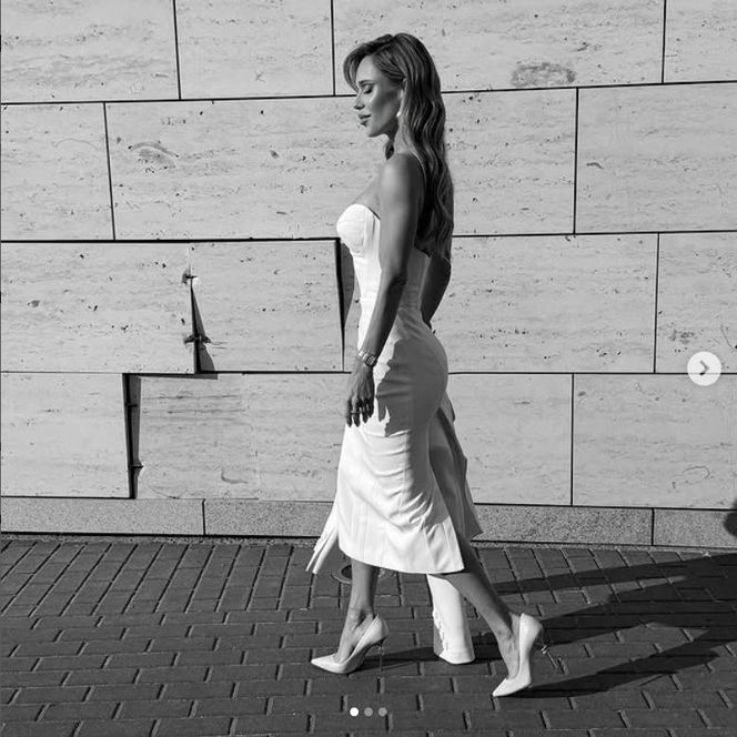 Doda cała na biało