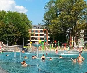 Rekordowe tłumy na basenach w Bielsku-Białej