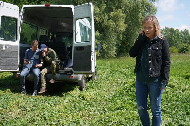 Pierwsza miłość, odcinek 3078: Marysia dla umierającej Julki zawrze pakt z bandytą Igorem! Będzie chciał zabić jej siostrę Dominikę i matkę Anetę - ZWIASTUN