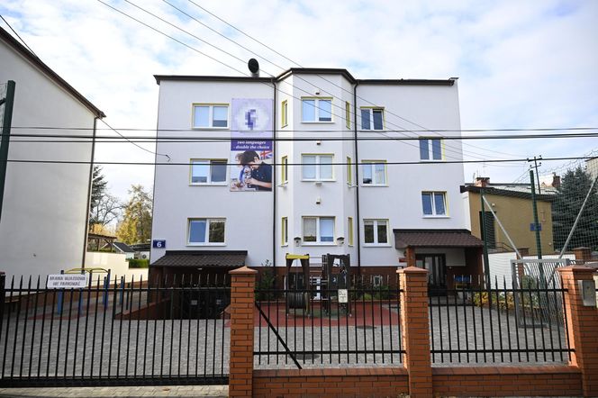 Porywacze dzieci grasują w Warszawie?! „Próbowali nakłonić 9-latka, żeby wsiadł do auta”. Rodzice przerażeni