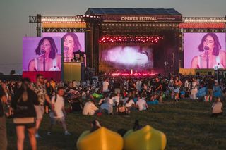Open’er 2025 w TVP - dzień 2. O której godzinie i czyj koncert? [TRANSMISJA]