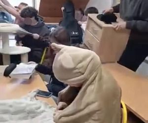 Dzień bez plecaka w warszawskiej szkole