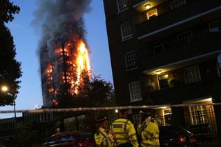 Plejada gwiazd w piosence dla ocalałych z pożaru Grenfell Tower w Londynie