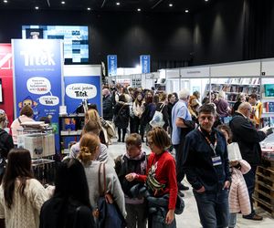 Targi Książki w Katowicach to okazja do zdobycia autografów pisarzy