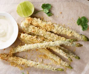 Frytki ze szparagów. Chrupiące i pełne smaku