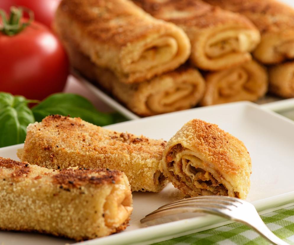 Jak zrobić naleśniki na krokiety? Przepis na ciasto naleśnikowe do krokietów