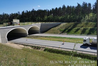 Szybsza podroż do stolicy. Drogowcy oddają kolejne fragmenty trasy S7