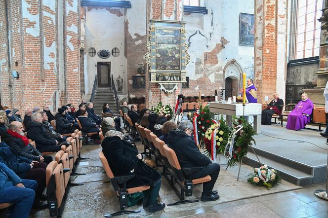 Nie żyje Paweł Huelle. Trwa pogrzeb pisarza 