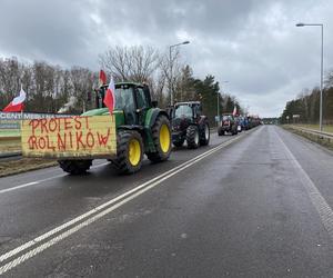 Rozpoczął się protest rolników. Pojawiły się już pierwsze utrudnienia