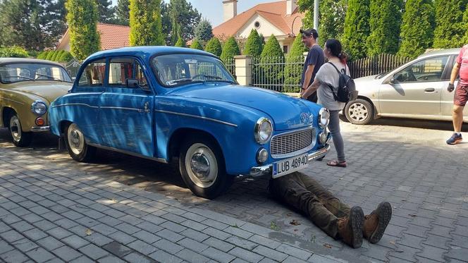 2. Zlot Pojazdów Zabytkowych przy Roztoczańskim Muzeum PRL w Zamościu