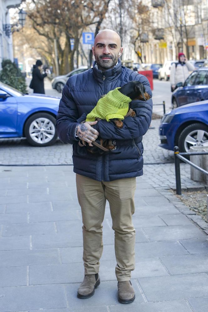 Błyskawiczna zmiana statusu. Akop Szostak w kwietniu się rozwiódł, a w czerwców oświadczył ponownie