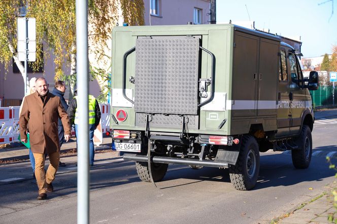 Wielka ewakuacja we Wrześni. Ponad 360 osób musiało opuścić swoje mieszkania! [ZDJĘCIA]