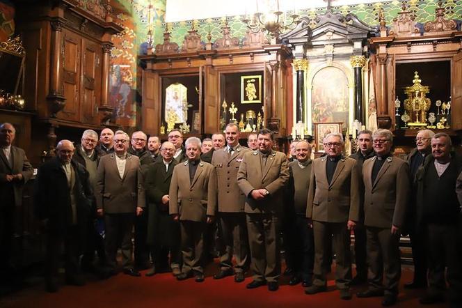 Abp Marek Jędraszewski do leśników: Lasy są szczególnym pomnikiem naszej narodowej pamięci