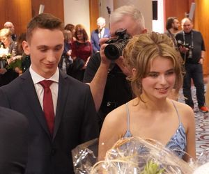 Studniówka w Sheratonie w Sopocie. Tak się bawiło V LO im. Stefana Żeromskiego w Gdańsku [GALERIA]