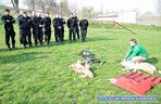 Wrocławscy policjanci uczyli się, jak reanimować psy!