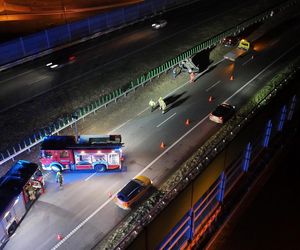 Dachowanie na S8. Jedna osoba trafiła do szpitala