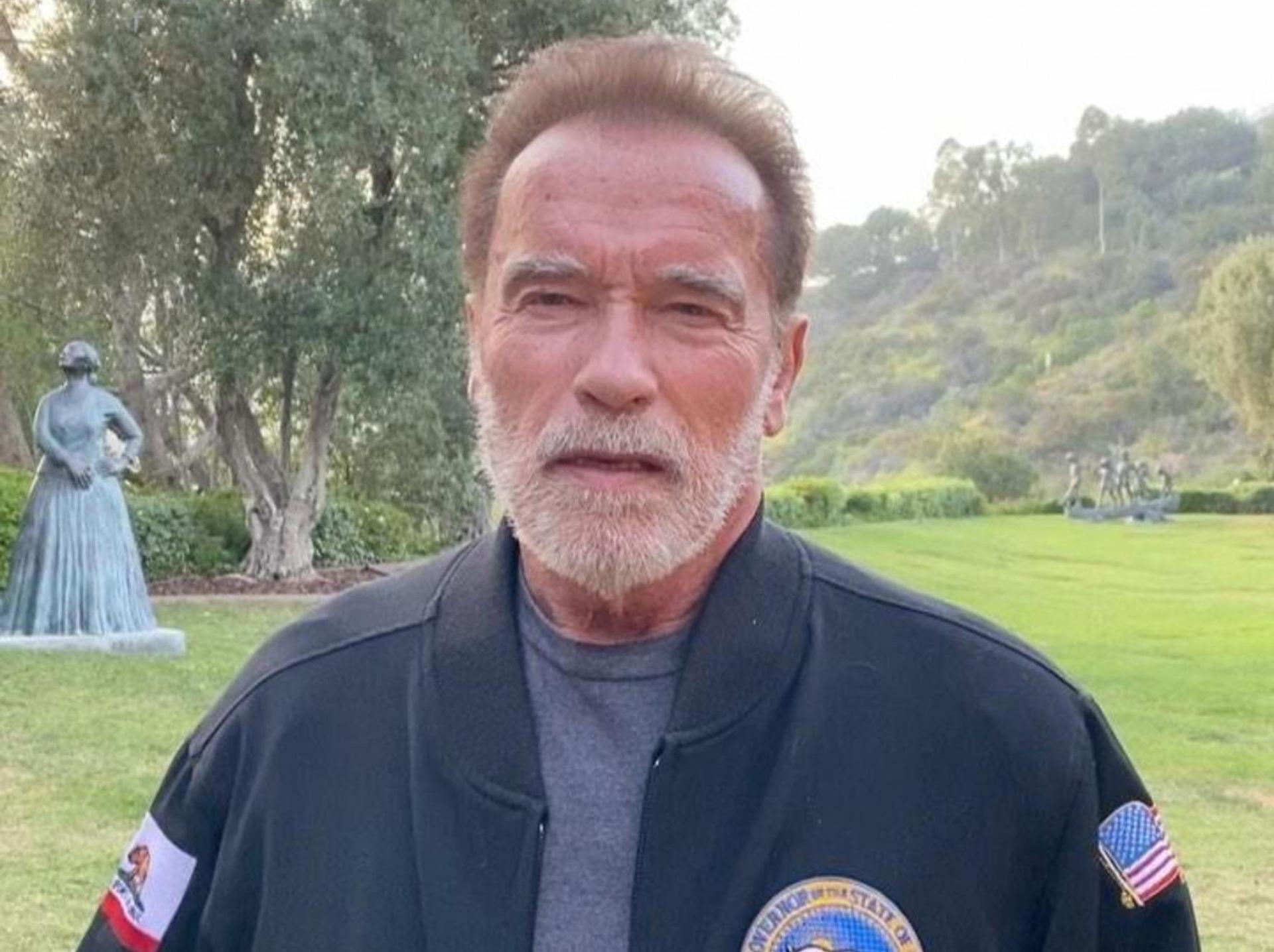 Arnold Schwarzenegger o ludziach bez maseczek: "Kompletni ...