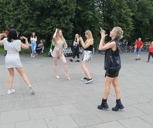  Warszawa. Jennifer Lopez po raz drugi w Polsce. Tłumy na Stadionie PGE Narodowym [ZDJĘCIA]