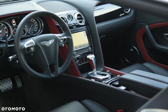 Kuba Wojewódzki, Bentley Continental GT Speed