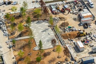 Plac Centralny w Warszawie pod koniec budowy