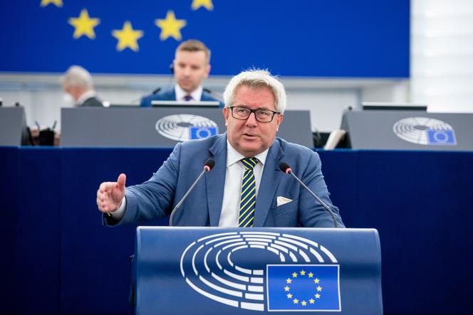 Europoseł Ryszard Czarnecki z PiS zapewnia: Na rozkaz prezesa rzucę Brukselę