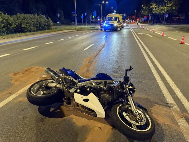 Dramat na Bemowie. Busem wjechał w motocyklistę i uciekł