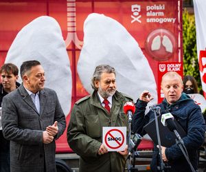 Smogowe płuca trafiły do Nowej Rudy. Zobacz zdjęcia instalacji!