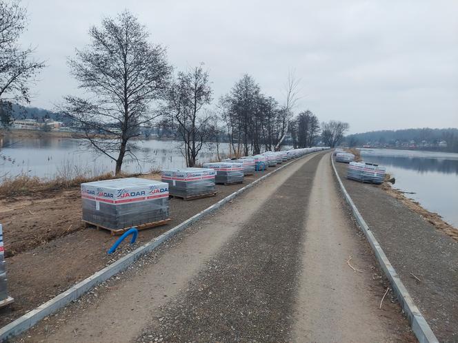 Przebudowa grobli na starachowickim Pasterniku