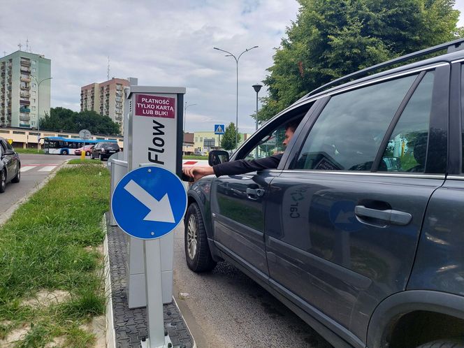 Szpital "papieski" ma nowy system parkingowy