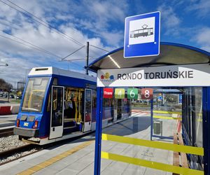 Tramwaje wróciły na Toruńską! Modernizacja torowiska zakończona przed terminem