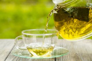 Herbata z rzodkiewką - jak przygotować napar z liści rzodkiewki na niestrawność i zaparcia?