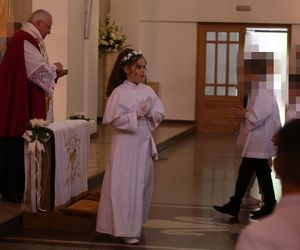 Iwona Węgrowska wyprawiła córce komunię