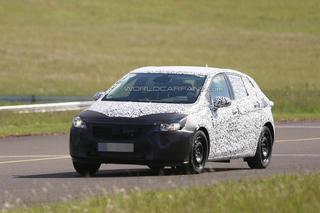 Opel testuje nową Astrę. Będzie produkowana w Gliwicach - FOTO