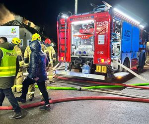 Tragiczny pożar budynku wielorodzinnego. Nie żyje jedna osoba, dwie są poparzone