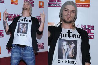 Łuszczykiewicz z zespołu VIDEO też lansuje się na NERGALU. Założył koszulkę z napisem SZATAN - ZDJĘCIA!