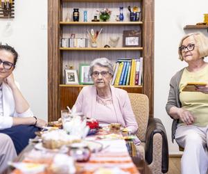 Irena Stopczak skończyła niedawno 102 lata. Nikt nie daje jej tyle lat, ile ma