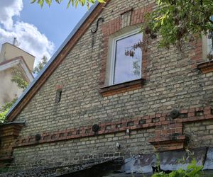 Ceglany zabytkowy dom przy ul. Mickiewicza w Białymstoku