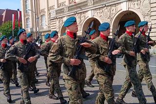 Święto Wojska Polskiego w Szczecinie. Defilada i liczne atrakcje dla mieszkańców