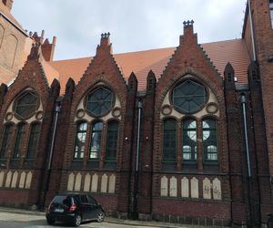 SP nr.1 w Szczecinie - sala gimnastyczna przed renowacją