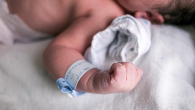Chłopiec czy dziewczynka? Znamy imię pierwszego dziecka urodzonego w 2020 roku