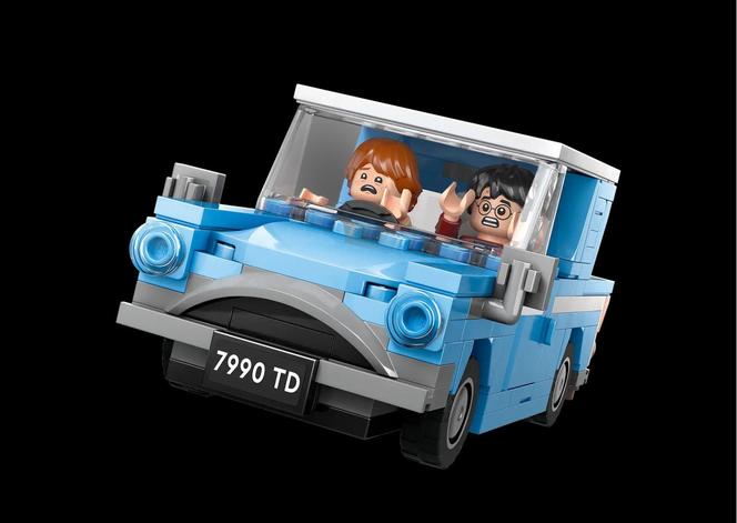 LEGO Harry Potter zapowiedzi zestawów na 2024. Statek Durmstrangu i latający Ford Anglia to nie wszystko!