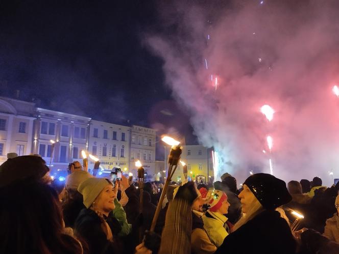 32. Finał WOŚP. „Światełko do Nieba” rozbłysnęło nad Tarnowem!