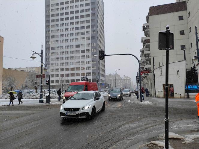 Zima w Łodzi. Jak wygląda sytuacja na drogach?